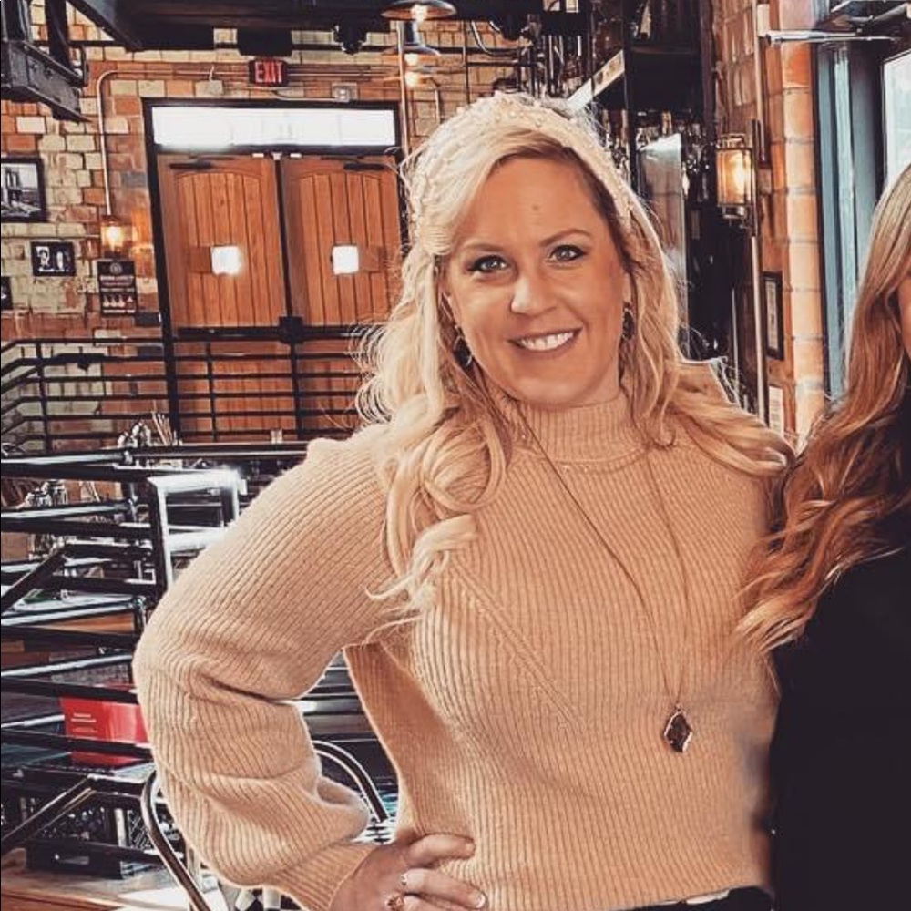 Meet your Posher, Ashlyn